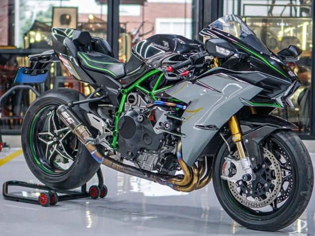 Carene Moto Kawasaki Ninja H2 2015-2022 - Grigio