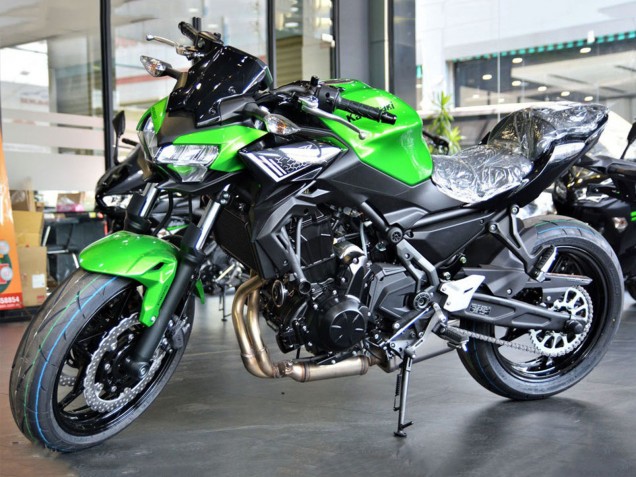 Carene Moto Kawasaki Ninja Z650 2020-2025 - Verde Nero