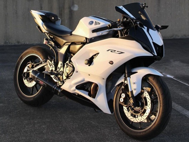 Carene Moto Yamaha YZF R7 2021-2024 - Lucido Bianco
