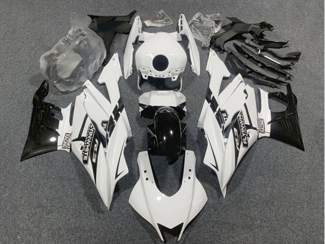 Carene Moto Yamaha YZF R3/R25 2019-2021 - Bianco Nero Lucido