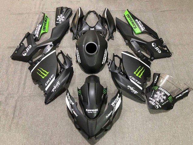 Carene Moto Kawasaki Ninja 400 2018-2024 - Nero Opaco Bianco Verde Mostro Nevicare