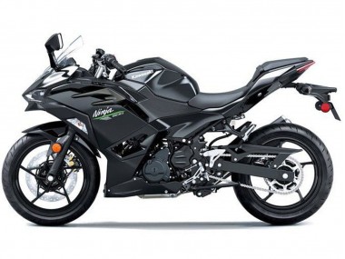 Carene Moto Kawasaki Ninja 500 EX500R 2024-2026 - Nero Lucido