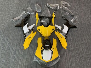 Kit Carena Moto Yamaha YZF 1000 R1 2015-2019 - Giallo Bianco Nero