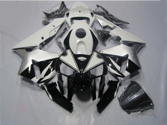 Nero Bianco Kit Carene Completa CBR 600 RR 2005-2006 Nero Bianco Kit Carene Completa CBR 600 RR 2005-2006