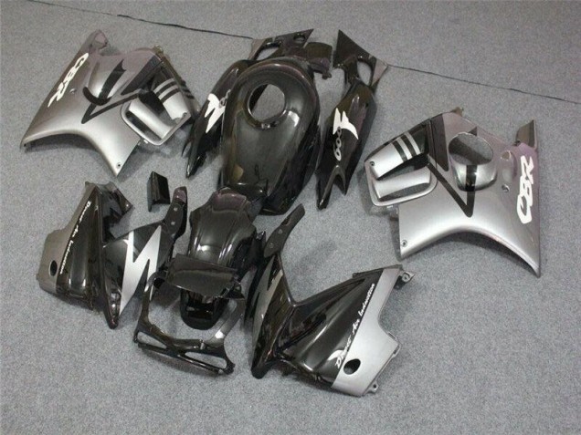 Nero Kit Carenatura Iniezione CBR 600 F3 1995-1998 Nero Kit Carenatura Iniezione CBR 600 F3 1995-1998